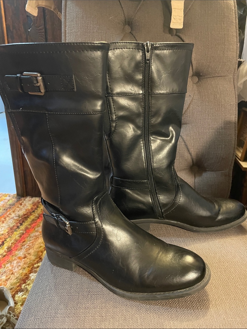 Women's Black faux Leather zip up  Mid-Calf Boots